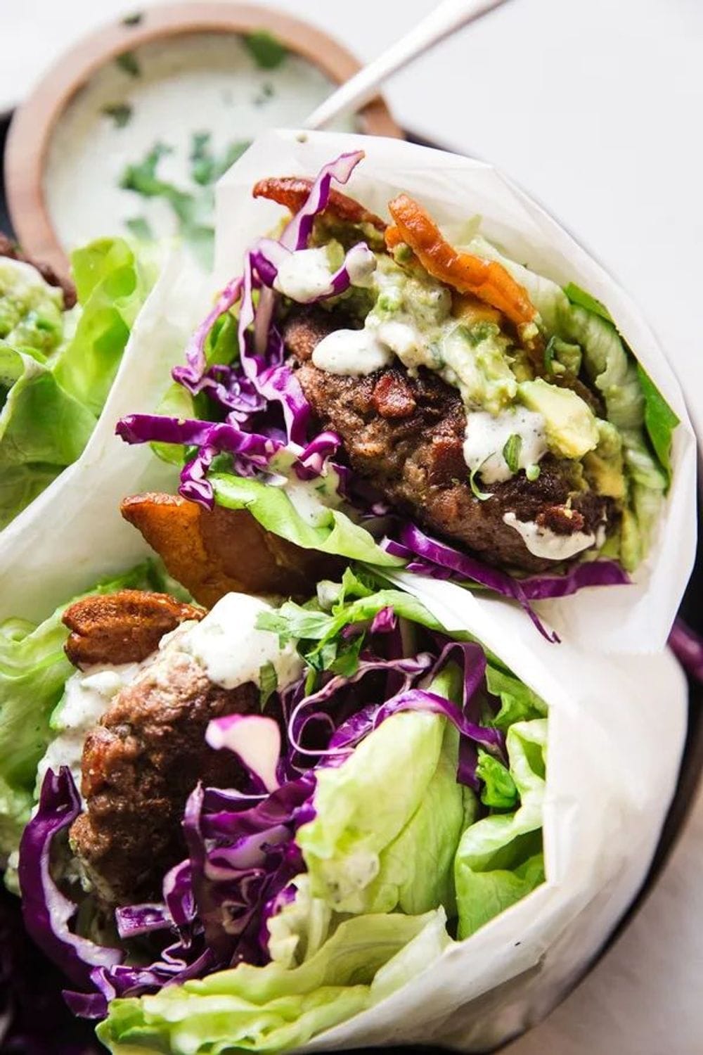 Low-Carb Bacon Burger with Guacamole