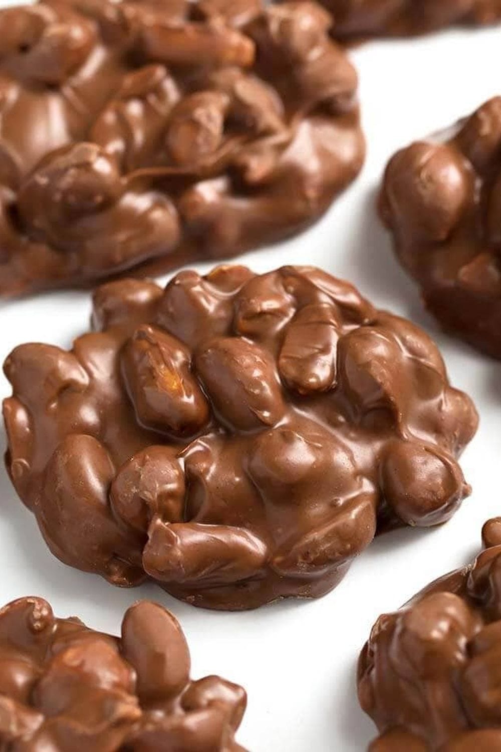 Slow Cooker Chocolate Peanut Clusters